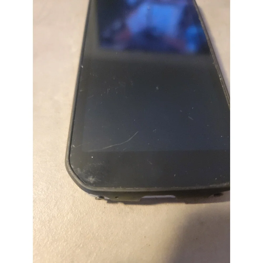 CAT Rugged Smartphone – Powers On / Touchscreen Dead – AS-IS